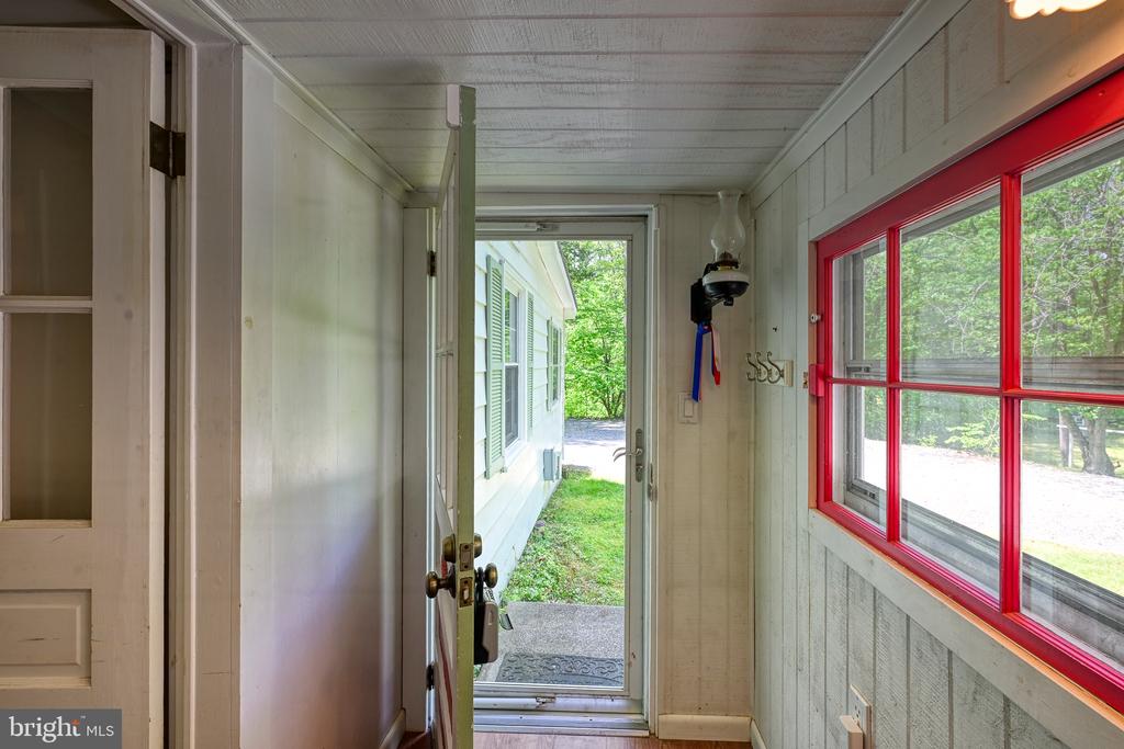 14584 CROSS COUNTY RD, MINERAL, Virginia 23117, 2 Bedrooms Bedrooms, ,1 BathroomBathrooms,Residential,14584 CROSS COUNTY RD,VALA2009826 MLS # VALA2009826