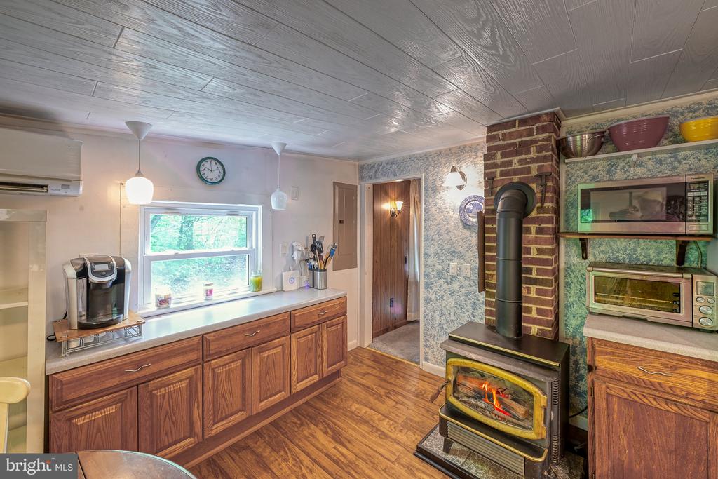 14584 CROSS COUNTY RD, MINERAL, Virginia 23117, 2 Bedrooms Bedrooms, ,1 BathroomBathrooms,Residential,14584 CROSS COUNTY RD,VALA2009826 MLS # VALA2009826