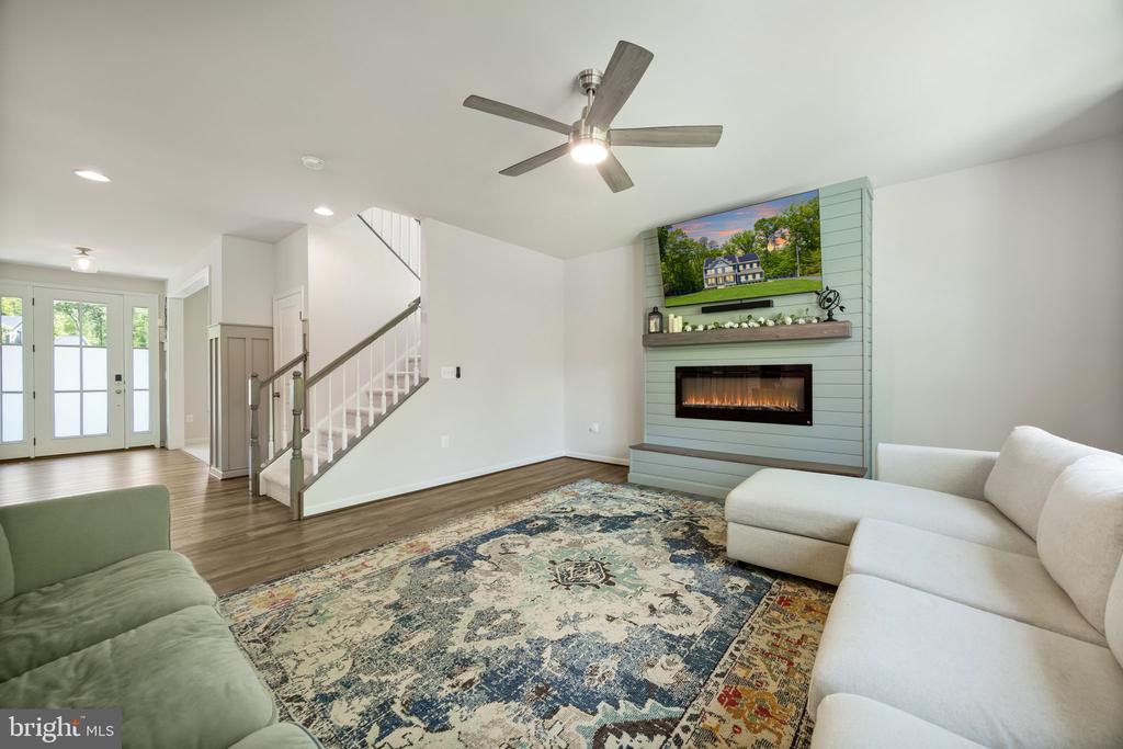 8028 ASHFORD DR, FREDERICKSBURG, Virginia 22407, 4 Bedrooms Bedrooms, ,2 BathroomsBathrooms,Residential,8028 ASHFORD DR,VASP2041628 MLS # VASP2041628