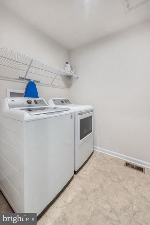 8028 ASHFORD DR, FREDERICKSBURG, Virginia 22407, 4 Bedrooms Bedrooms, ,2 BathroomsBathrooms,Residential,8028 ASHFORD DR,VASP2041628 MLS # VASP2041628