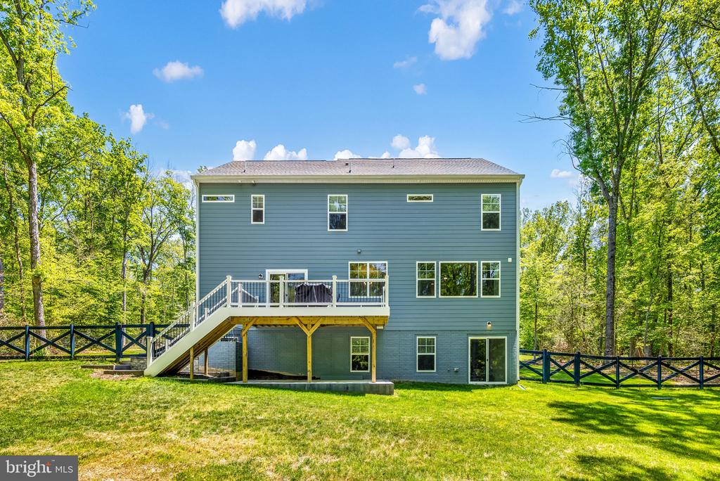 8028 ASHFORD DR, FREDERICKSBURG, Virginia 22407, 4 Bedrooms Bedrooms, ,2 BathroomsBathrooms,Residential,8028 ASHFORD DR,VASP2041628 MLS # VASP2041628