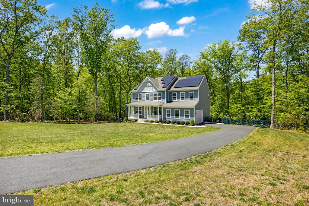 8028 ASHFORD DR, FREDERICKSBURG, Virginia 22407, 4 Bedrooms Bedrooms, ,2 BathroomsBathrooms,Residential,8028 ASHFORD DR,VASP2041628 MLS # VASP2041628