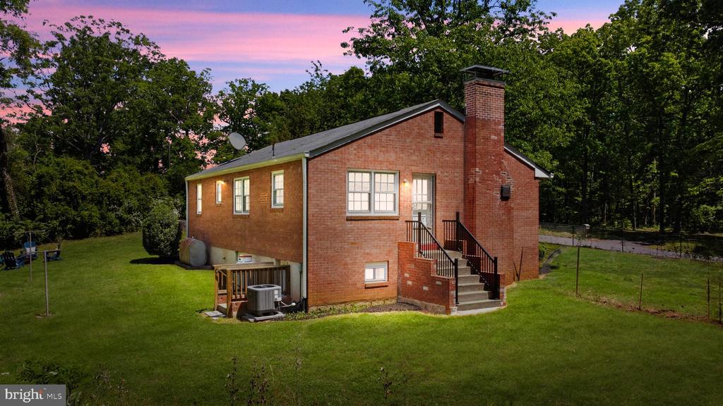9408 OLD WATERLOO RD, WARRENTON, Virginia 20186, 3 Bedrooms Bedrooms, ,1 BathroomBathrooms,Residential,9408 OLD WATERLOO RD,VAFQ2021864 MLS # VAFQ2021864