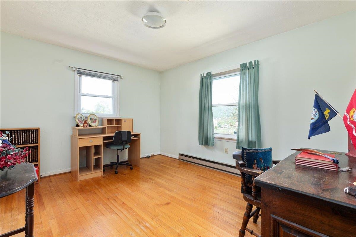 9943 MASSANUTTEN AVE, NEW MARKET, Virginia 22844, 3 Bedrooms Bedrooms, ,2 BathroomsBathrooms,Residential,9943 MASSANUTTEN AVE,676653 MLS # 676653
