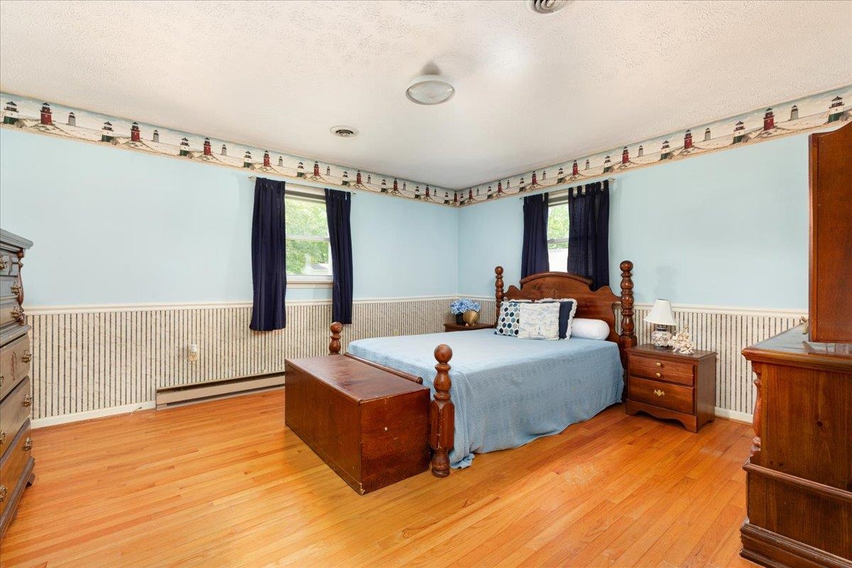 9943 MASSANUTTEN AVE, NEW MARKET, Virginia 22844, 3 Bedrooms Bedrooms, ,2 BathroomsBathrooms,Residential,9943 MASSANUTTEN AVE,676653 MLS # 676653