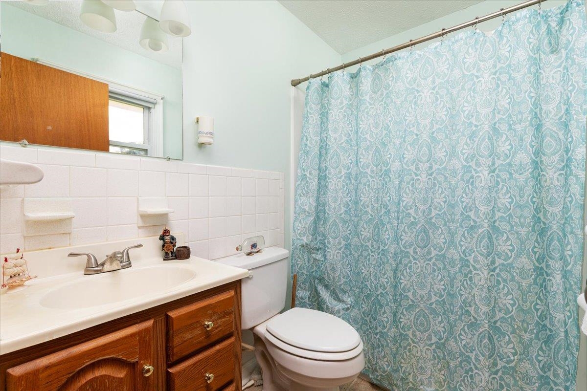 9943 MASSANUTTEN AVE, NEW MARKET, Virginia 22844, 3 Bedrooms Bedrooms, ,2 BathroomsBathrooms,Residential,9943 MASSANUTTEN AVE,676653 MLS # 676653