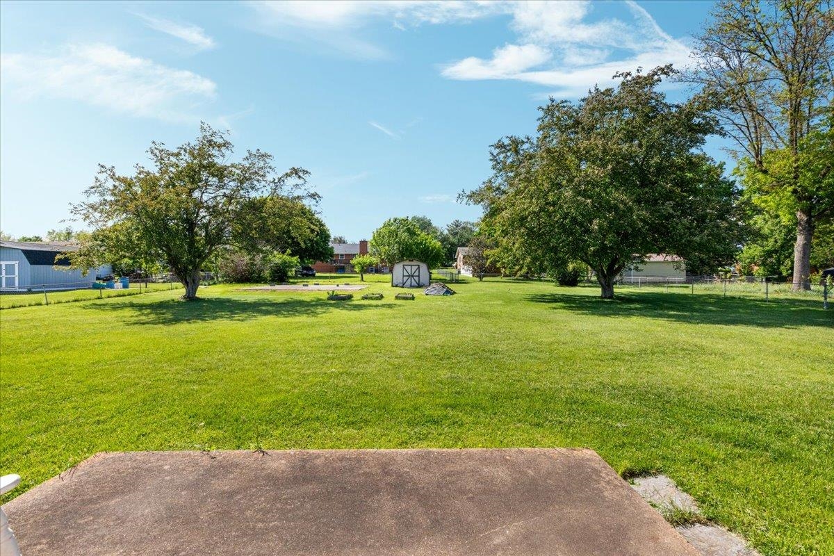 9943 MASSANUTTEN AVE, NEW MARKET, Virginia 22844, 3 Bedrooms Bedrooms, ,2 BathroomsBathrooms,Residential,9943 MASSANUTTEN AVE,676653 MLS # 676653