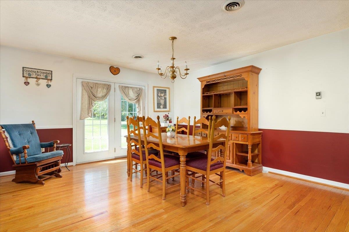9943 MASSANUTTEN AVE, NEW MARKET, Virginia 22844, 3 Bedrooms Bedrooms, ,2 BathroomsBathrooms,Residential,9943 MASSANUTTEN AVE,676653 MLS # 676653