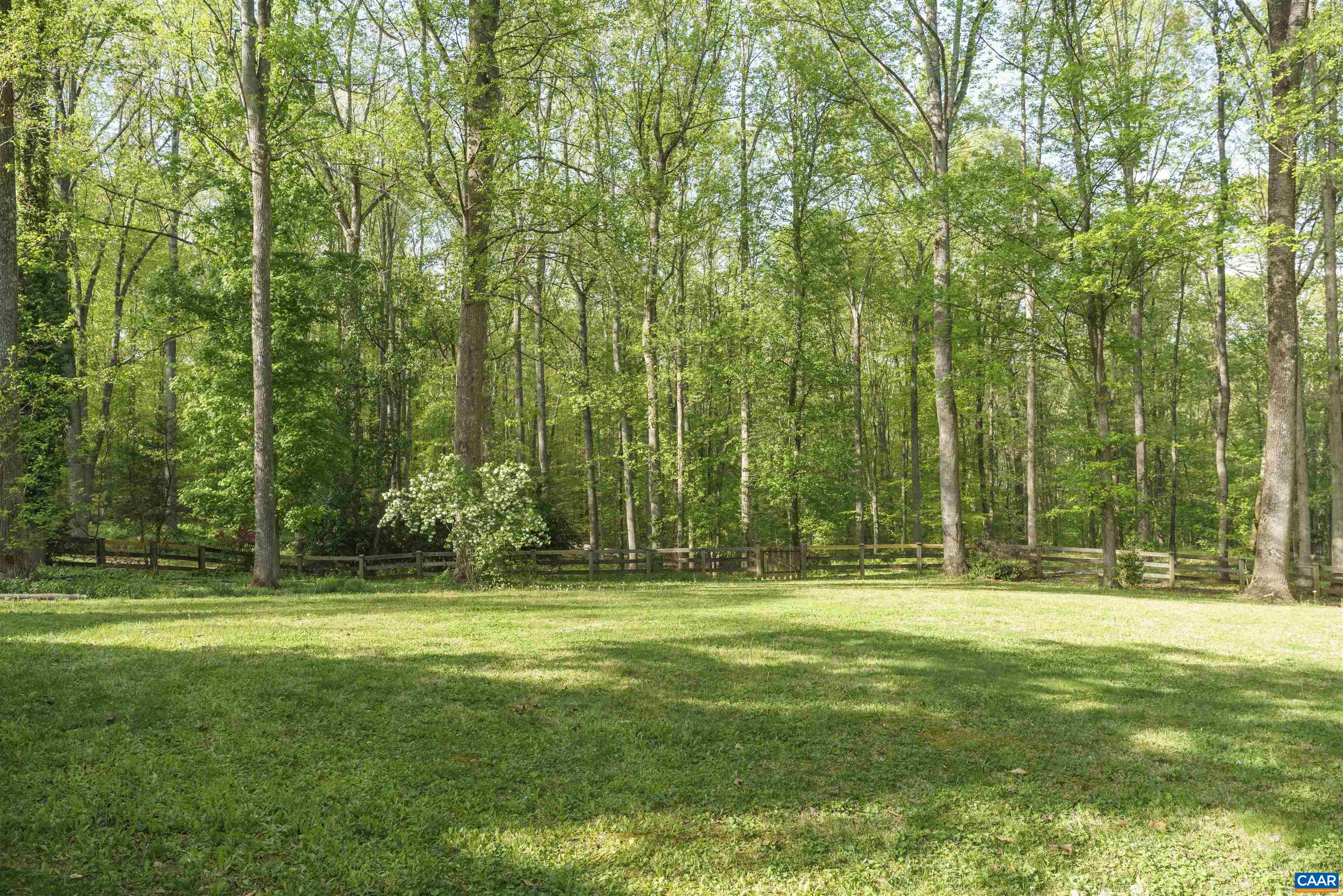 755 LOCHRIDGE LN, EARLYSVILLE, Virginia 22936, 5 Bedrooms Bedrooms, ,4 BathroomsBathrooms,Residential,Spacious, remodeled 5 BR home- private retreat on ,755 LOCHRIDGE LN,676713 MLS # 676713