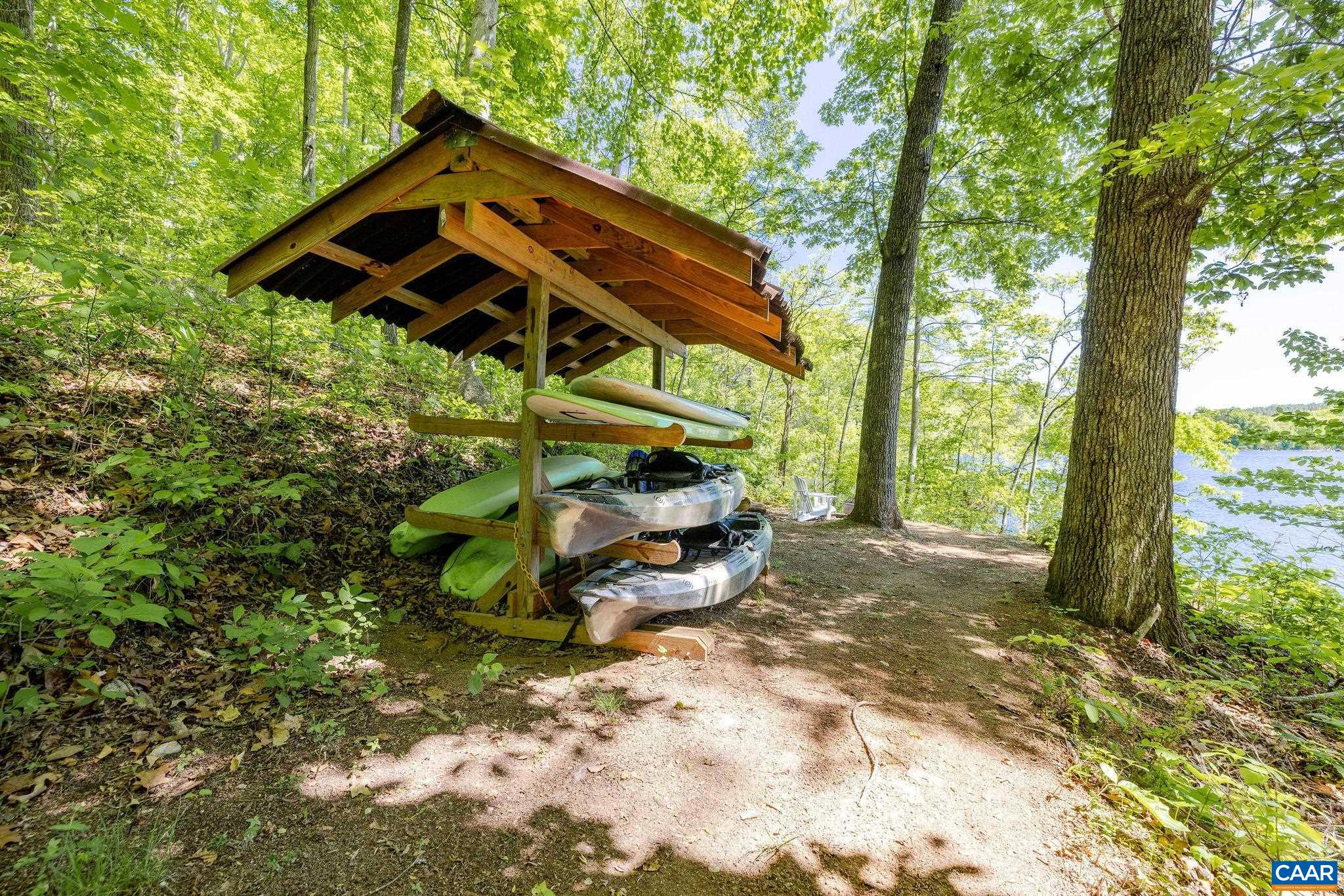 755 LOCHRIDGE LN, EARLYSVILLE, Virginia 22936, 5 Bedrooms Bedrooms, ,4 BathroomsBathrooms,Residential,Spacious, remodeled 5 BR home- private retreat on ,755 LOCHRIDGE LN,676713 MLS # 676713
