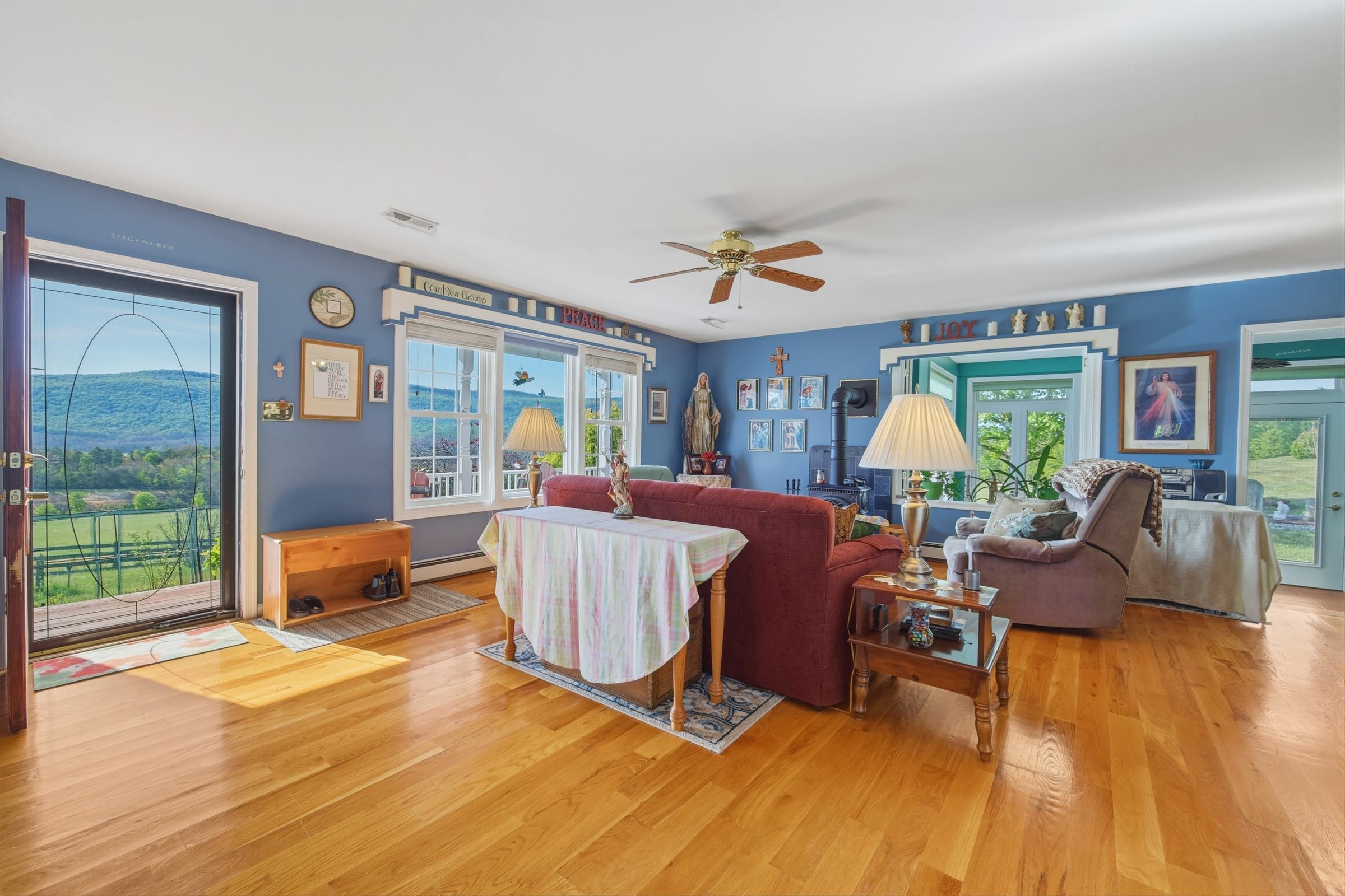 340 NAZARETH DR, FORT VALLEY, Virginia 22652, 3 Bedrooms Bedrooms, ,2 BathroomsBathrooms,Residential,340 NAZARETH DR,676745 MLS # 676745