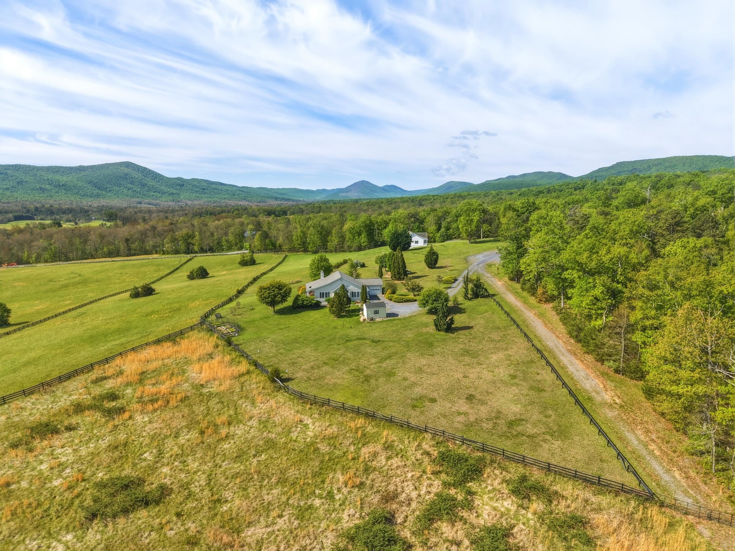 340 NAZARETH DR, FORT VALLEY, Virginia 22652, 3 Bedrooms Bedrooms, ,2 BathroomsBathrooms,Residential,340 NAZARETH DR,676745 MLS # 676745