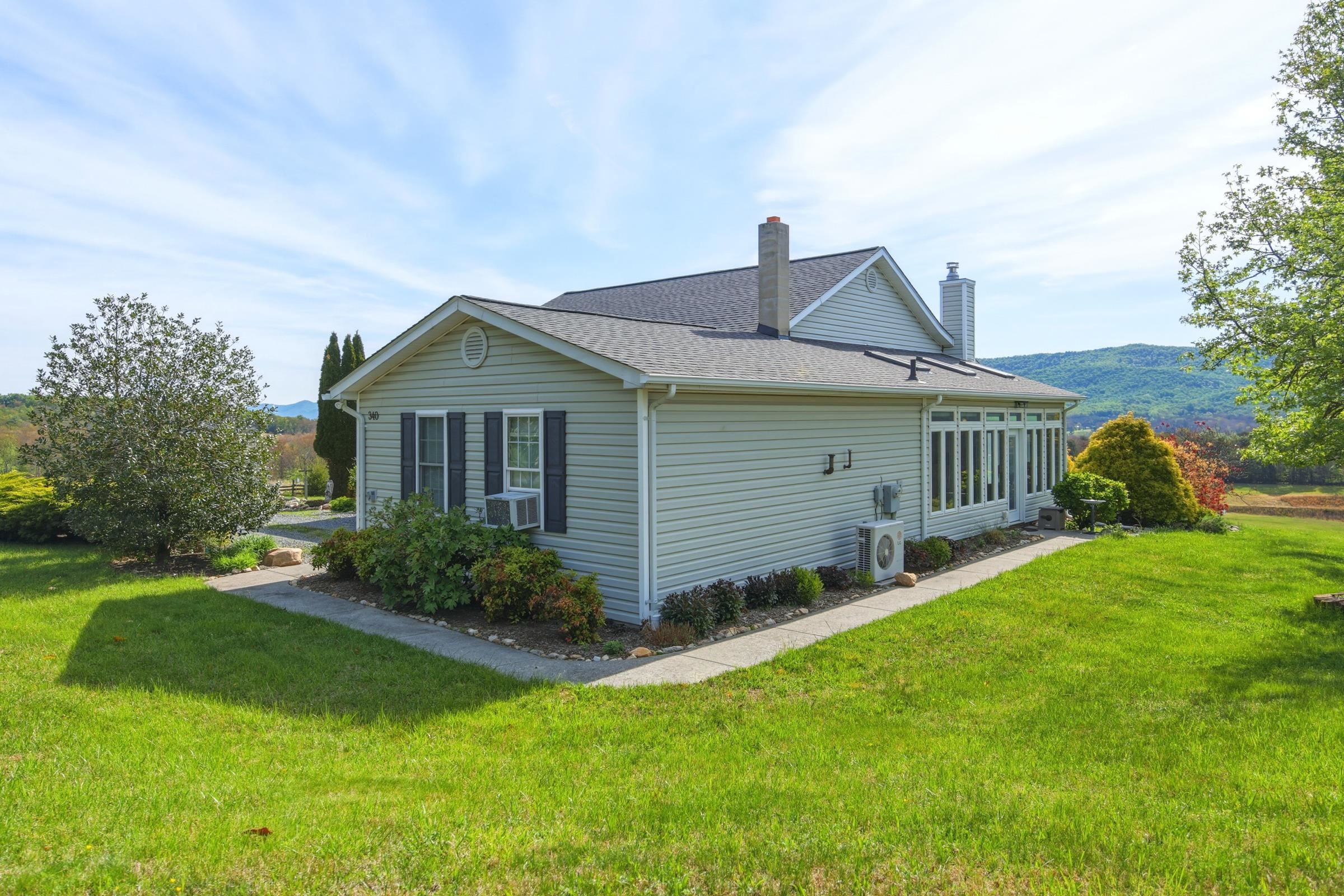 340 NAZARETH DR, FORT VALLEY, Virginia 22652, 3 Bedrooms Bedrooms, ,2 BathroomsBathrooms,Residential,340 NAZARETH DR,676745 MLS # 676745