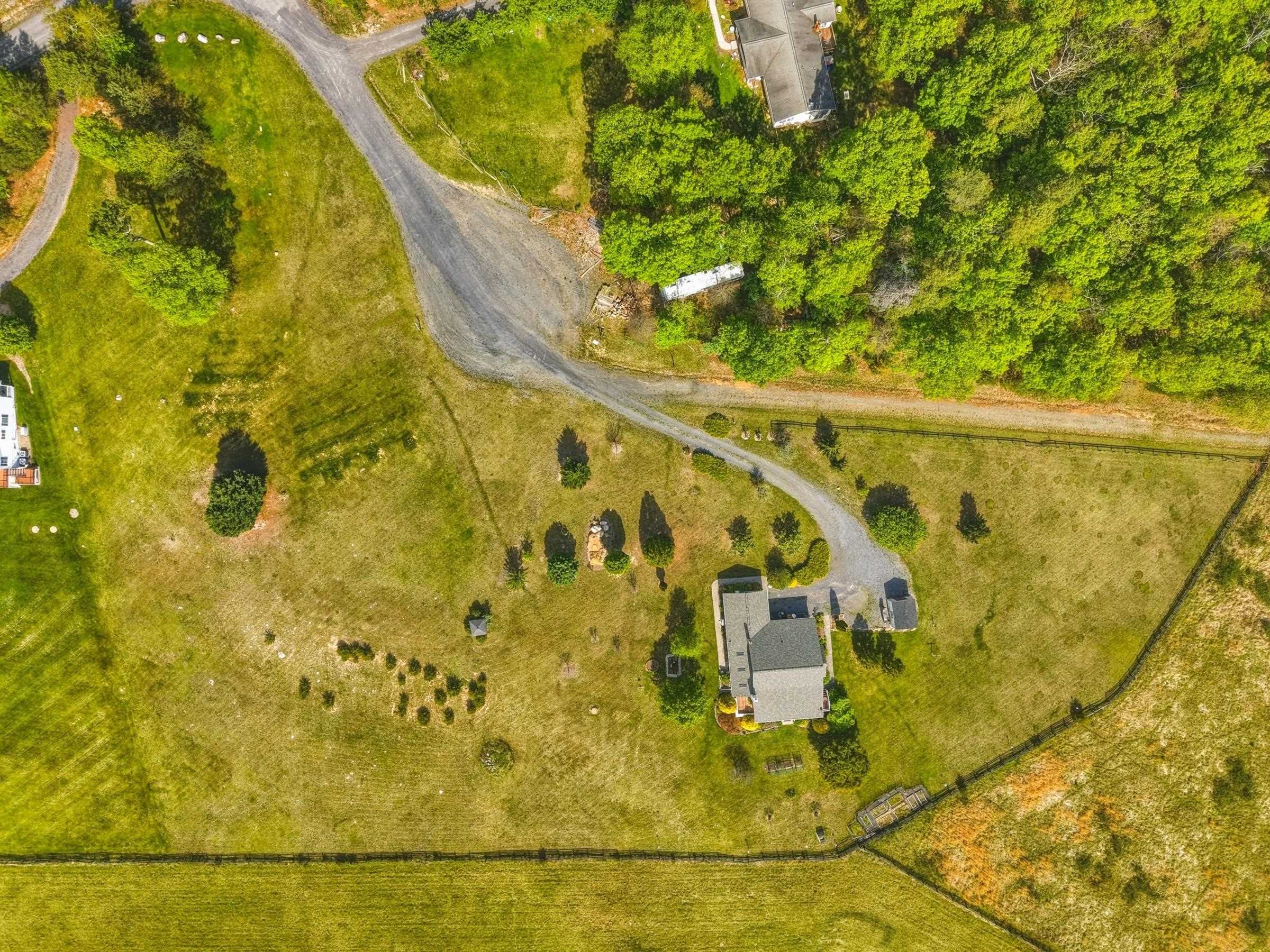 340 NAZARETH DR, FORT VALLEY, Virginia 22652, 3 Bedrooms Bedrooms, ,2 BathroomsBathrooms,Residential,340 NAZARETH DR,676745 MLS # 676745