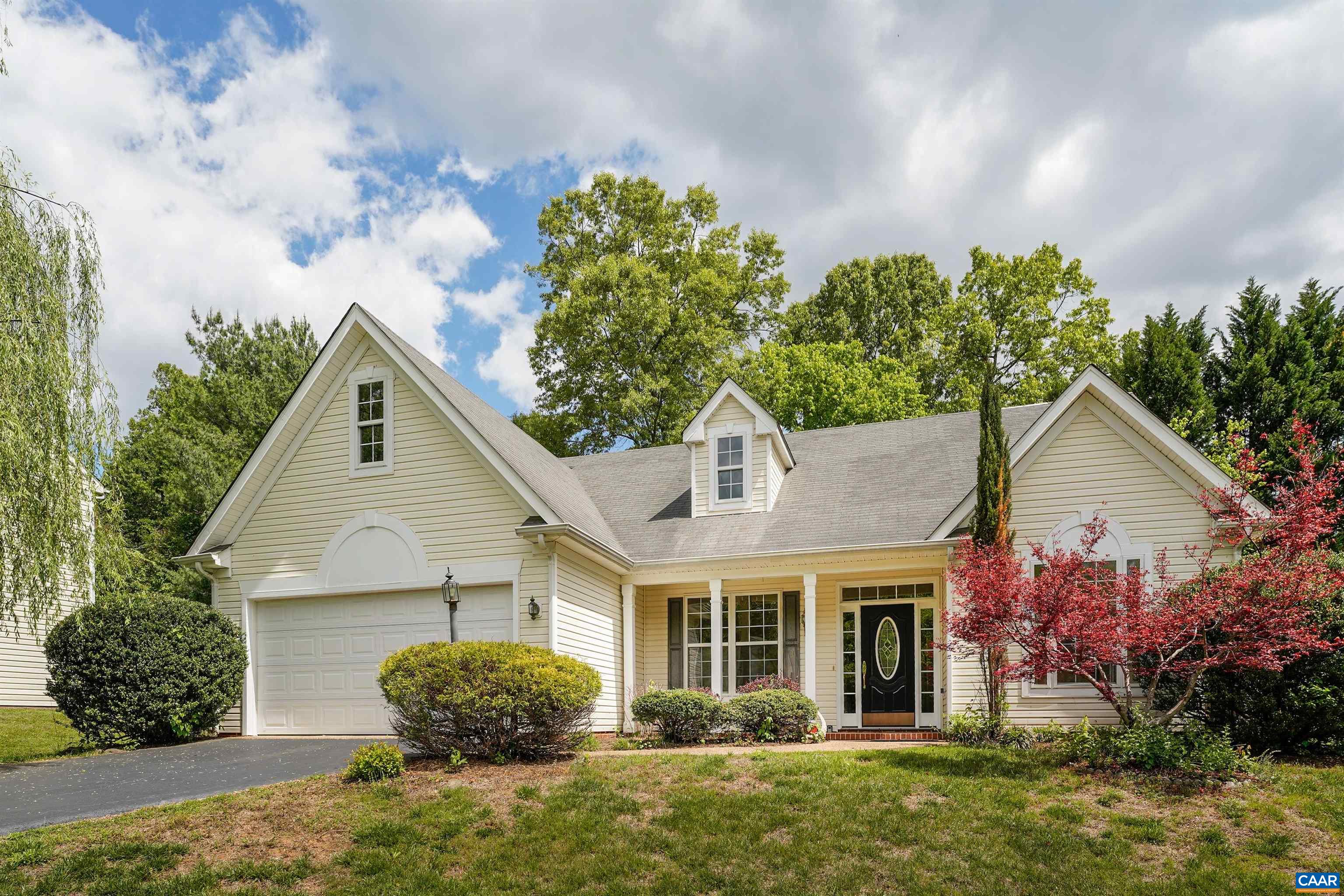 103 RUNNING FOX LN, CHARLOTTESVILLE, Virginia 22902, 3 Bedrooms Bedrooms, ,2 BathroomsBathrooms,Residential,103 RUNNING FOX LN,676791 MLS # 676791