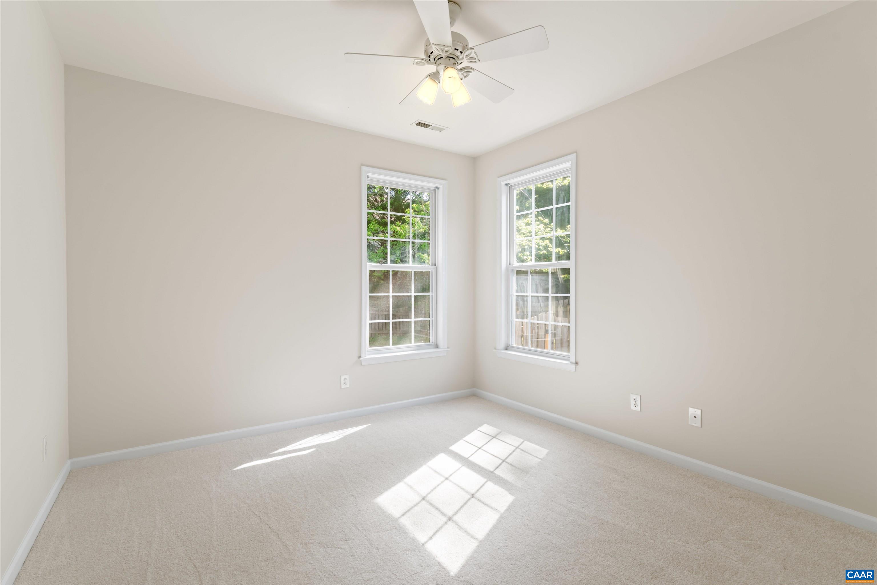 103 RUNNING FOX LN, CHARLOTTESVILLE, Virginia 22902, 3 Bedrooms Bedrooms, ,2 BathroomsBathrooms,Residential,103 RUNNING FOX LN,676791 MLS # 676791