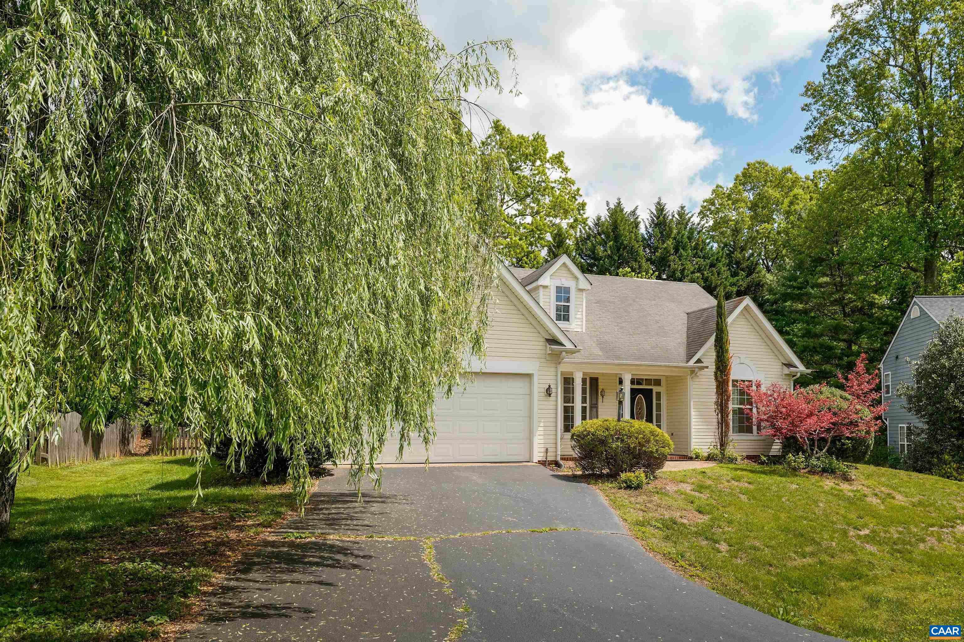 103 RUNNING FOX LN, CHARLOTTESVILLE, Virginia 22902, 3 Bedrooms Bedrooms, ,2 BathroomsBathrooms,Residential,103 RUNNING FOX LN,676791 MLS # 676791
