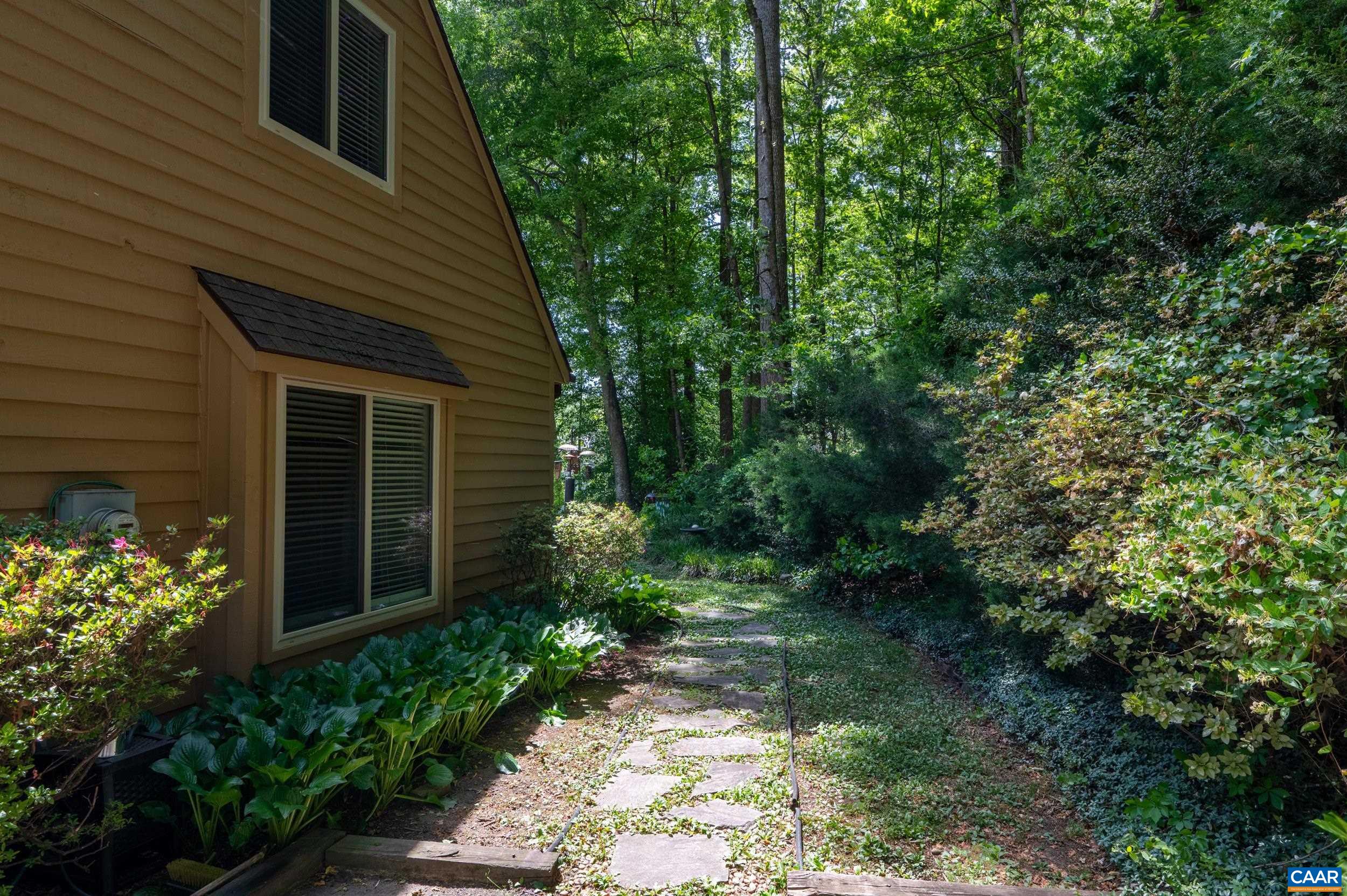 352 DANIELS RD, BARBOURSVILLE, Virginia 22923, 4 Bedrooms Bedrooms, ,2 BathroomsBathrooms,Residential,352 DANIELS RD,676829 MLS # 676829