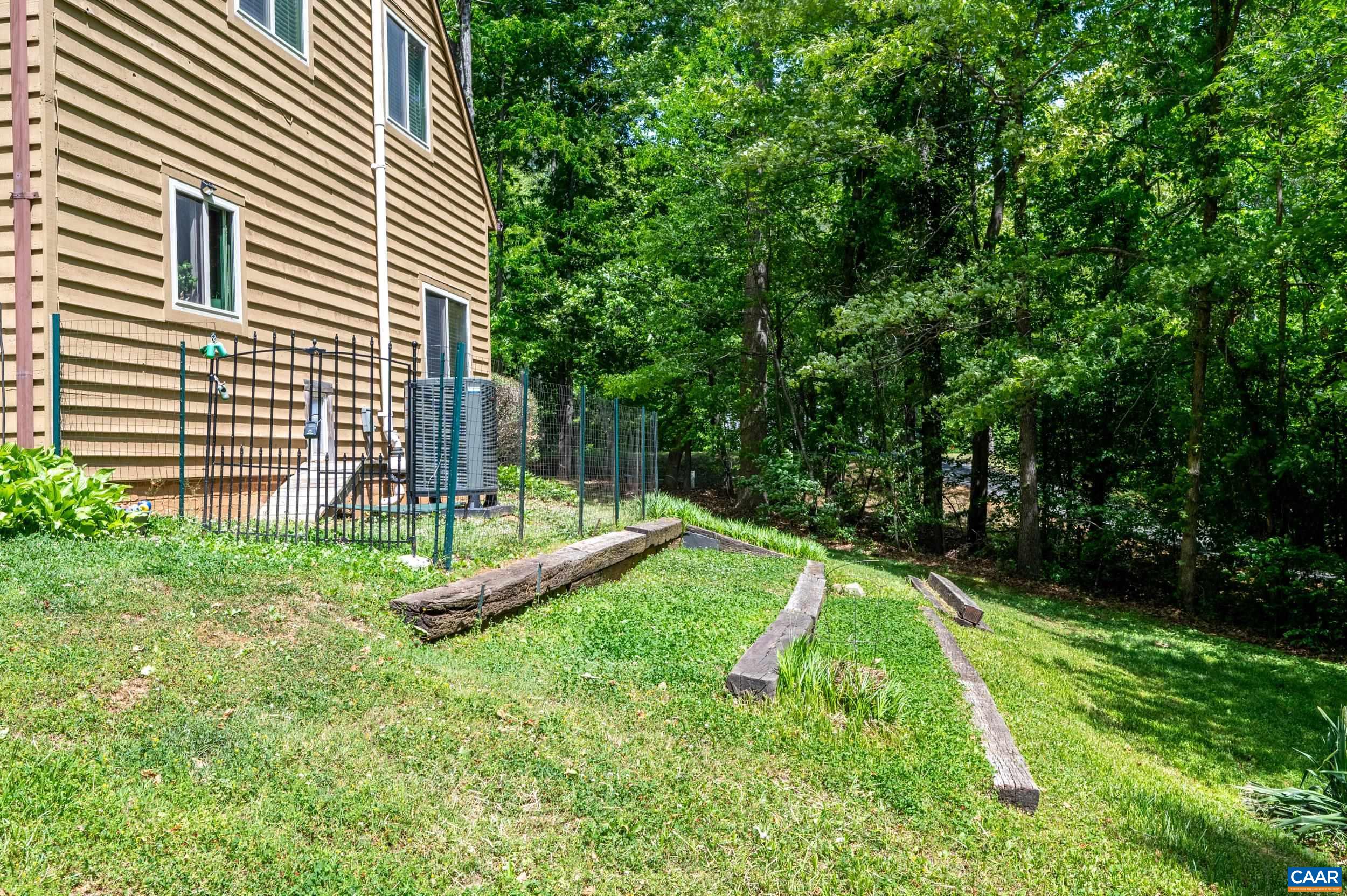 352 DANIELS RD, BARBOURSVILLE, Virginia 22923, 4 Bedrooms Bedrooms, ,2 BathroomsBathrooms,Residential,352 DANIELS RD,676829 MLS # 676829