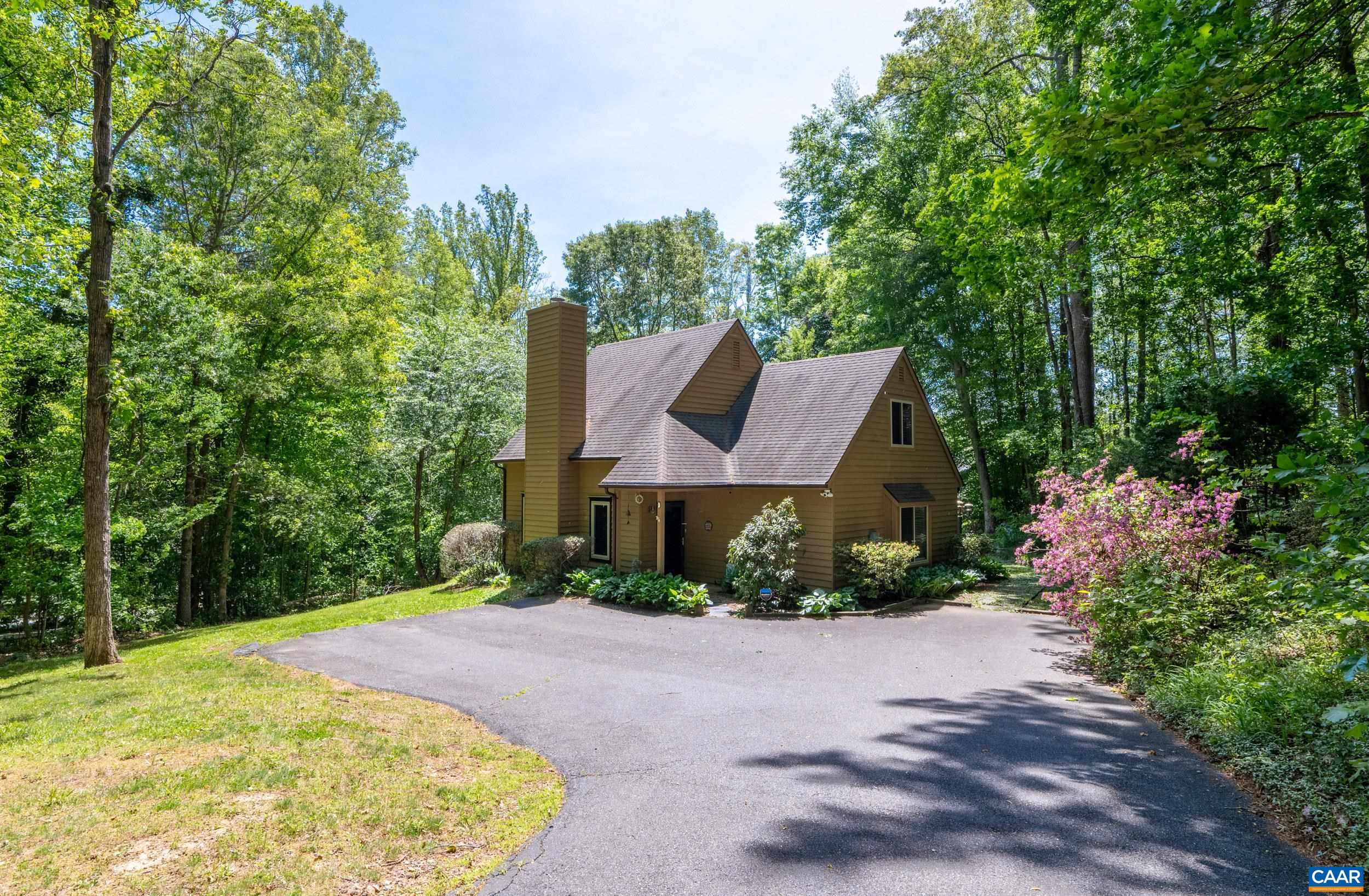 352 DANIELS RD, BARBOURSVILLE, Virginia 22923, 4 Bedrooms Bedrooms, ,2 BathroomsBathrooms,Residential,352 DANIELS RD,676829 MLS # 676829