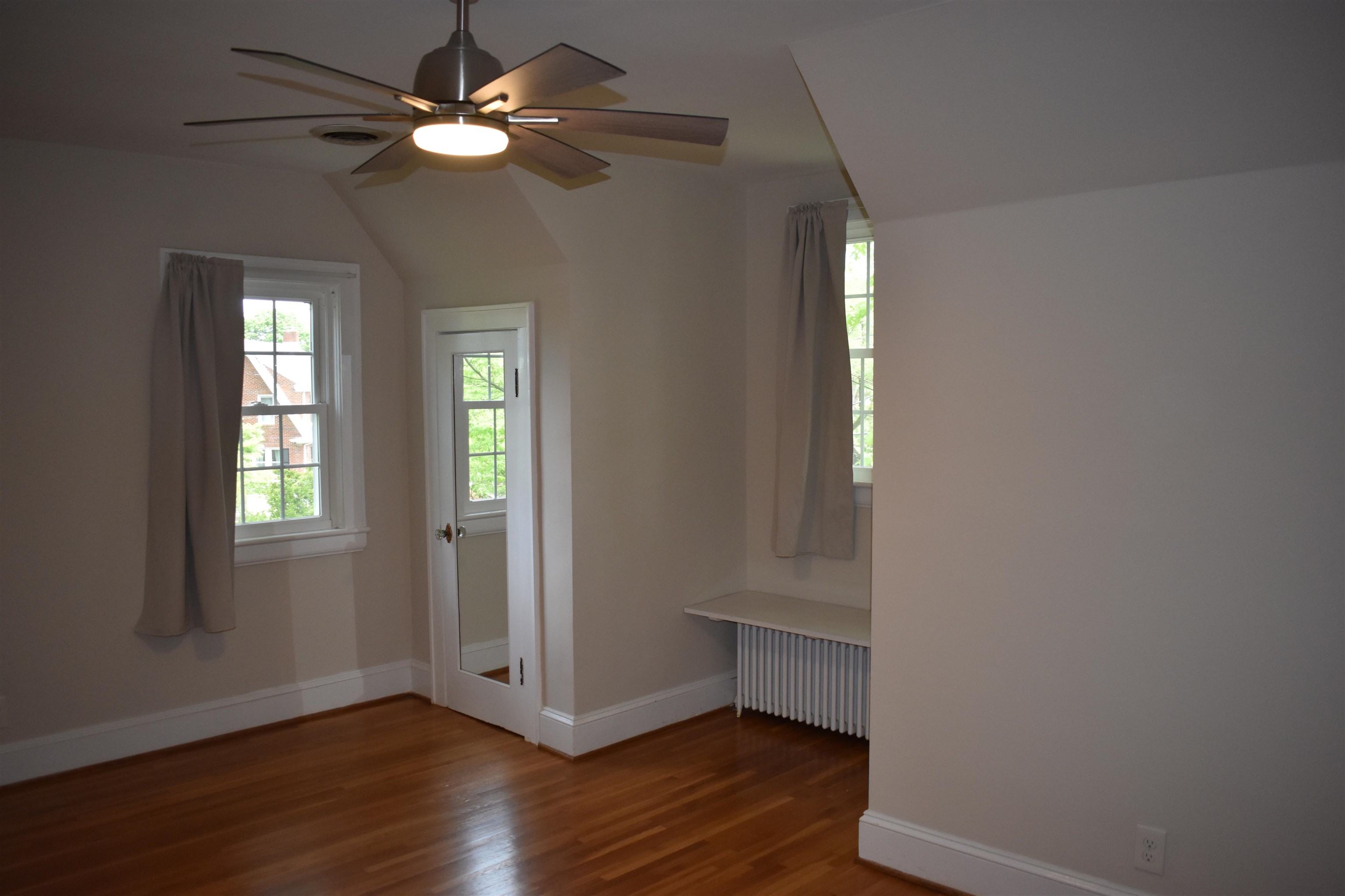 139 CROMPTON RD, WAYNESBORO, Virginia 22980, 3 Bedrooms Bedrooms, ,1 BathroomBathrooms,Residential,139 CROMPTON RD,676830 MLS # 676830