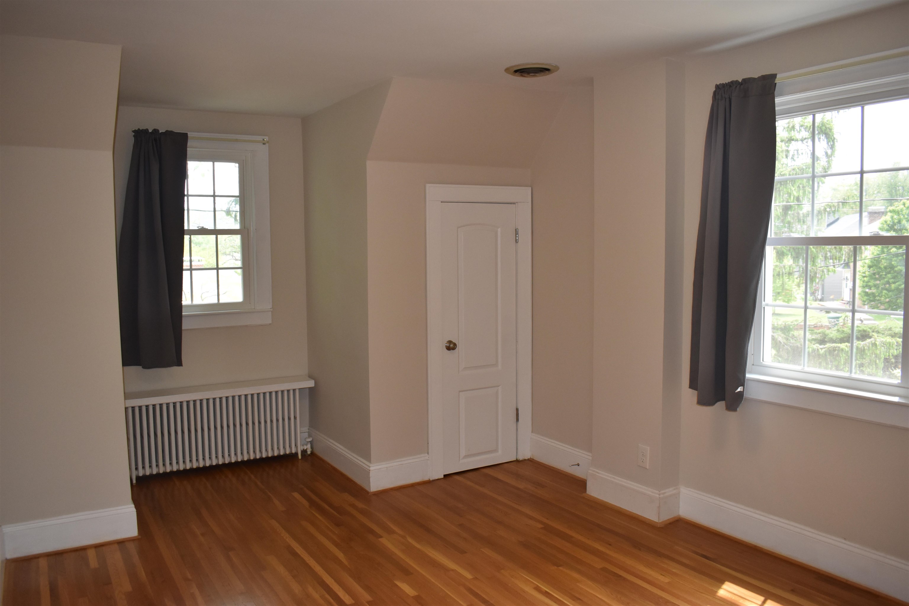 139 CROMPTON RD, WAYNESBORO, Virginia 22980, 3 Bedrooms Bedrooms, ,1 BathroomBathrooms,Residential,139 CROMPTON RD,676830 MLS # 676830