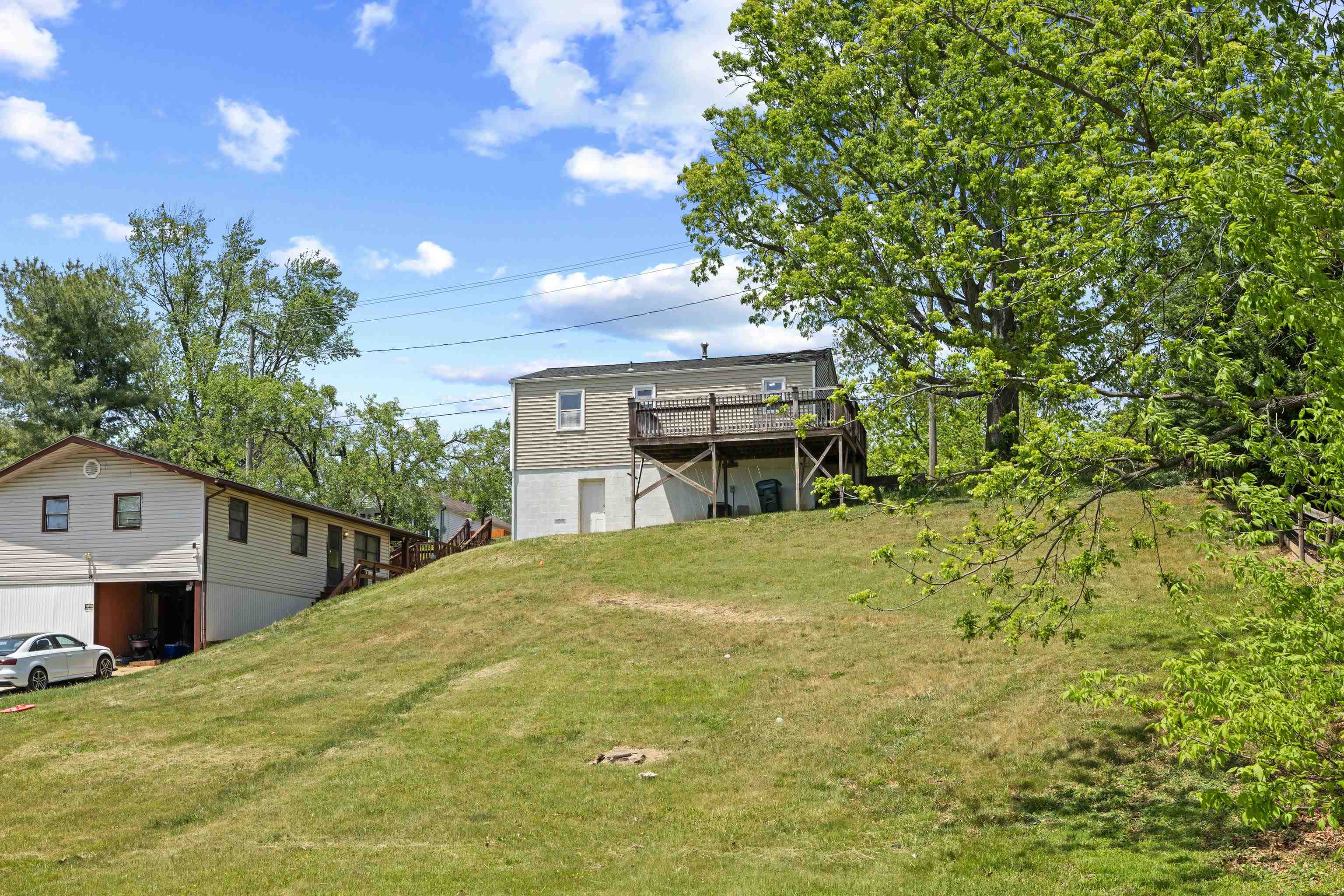 870 FAIRFAX AVE, WAYNESBORO, Virginia 22980, 2 Bedrooms Bedrooms, ,1 BathroomBathrooms,Residential,870 FAIRFAX AVE,676833 MLS # 676833