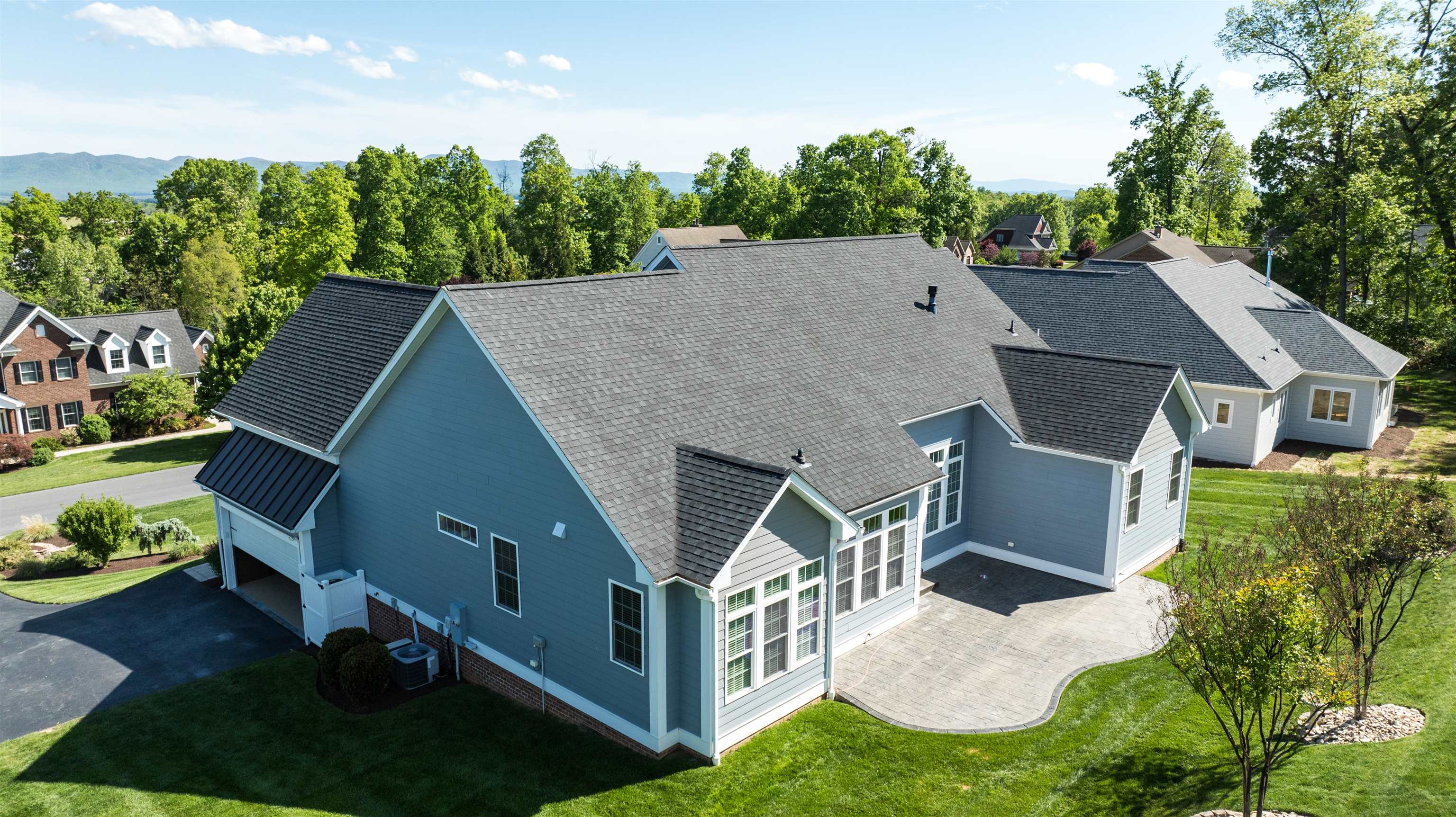 680 CLAREMONT AVE, ROCKINGHAM, Virginia 22801, 4 Bedrooms Bedrooms, ,3 BathroomsBathrooms,Residential,680 CLAREMONT AVE,676838 MLS # 676838