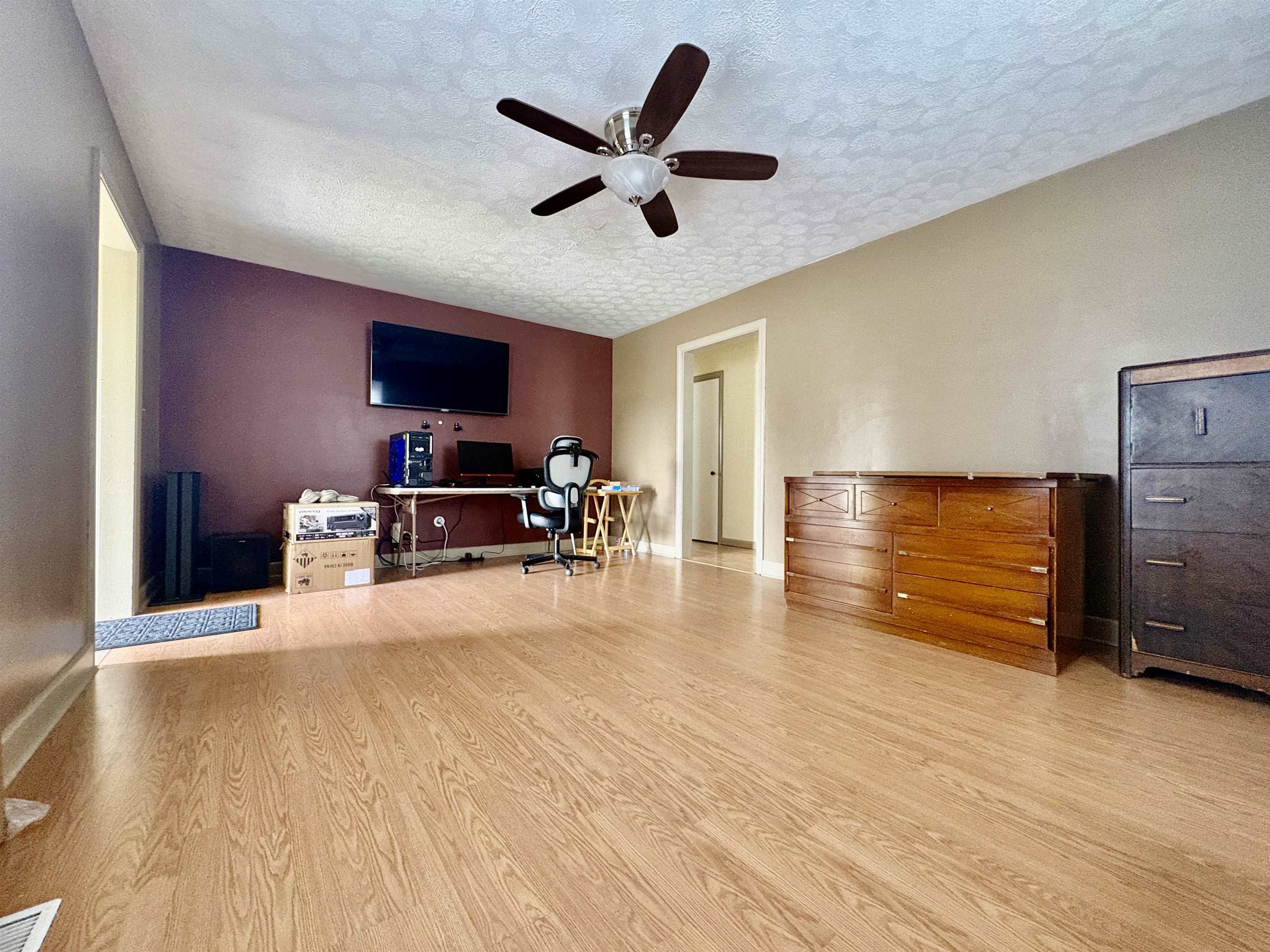 604 LOUDOUN AVE, WAYNESBORO, Virginia 22980, 3 Bedrooms Bedrooms, ,2 BathroomsBathrooms,Residential,604 LOUDOUN AVE,676842 MLS # 676842