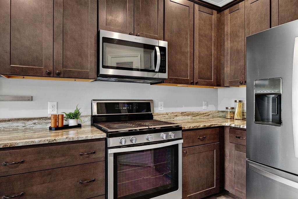 190 MONTGOMERY RD, STAUNTON, Virginia 24401, 3 Bedrooms Bedrooms, ,2 BathroomsBathrooms,Residential,190 MONTGOMERY RD,676843 MLS # 676843