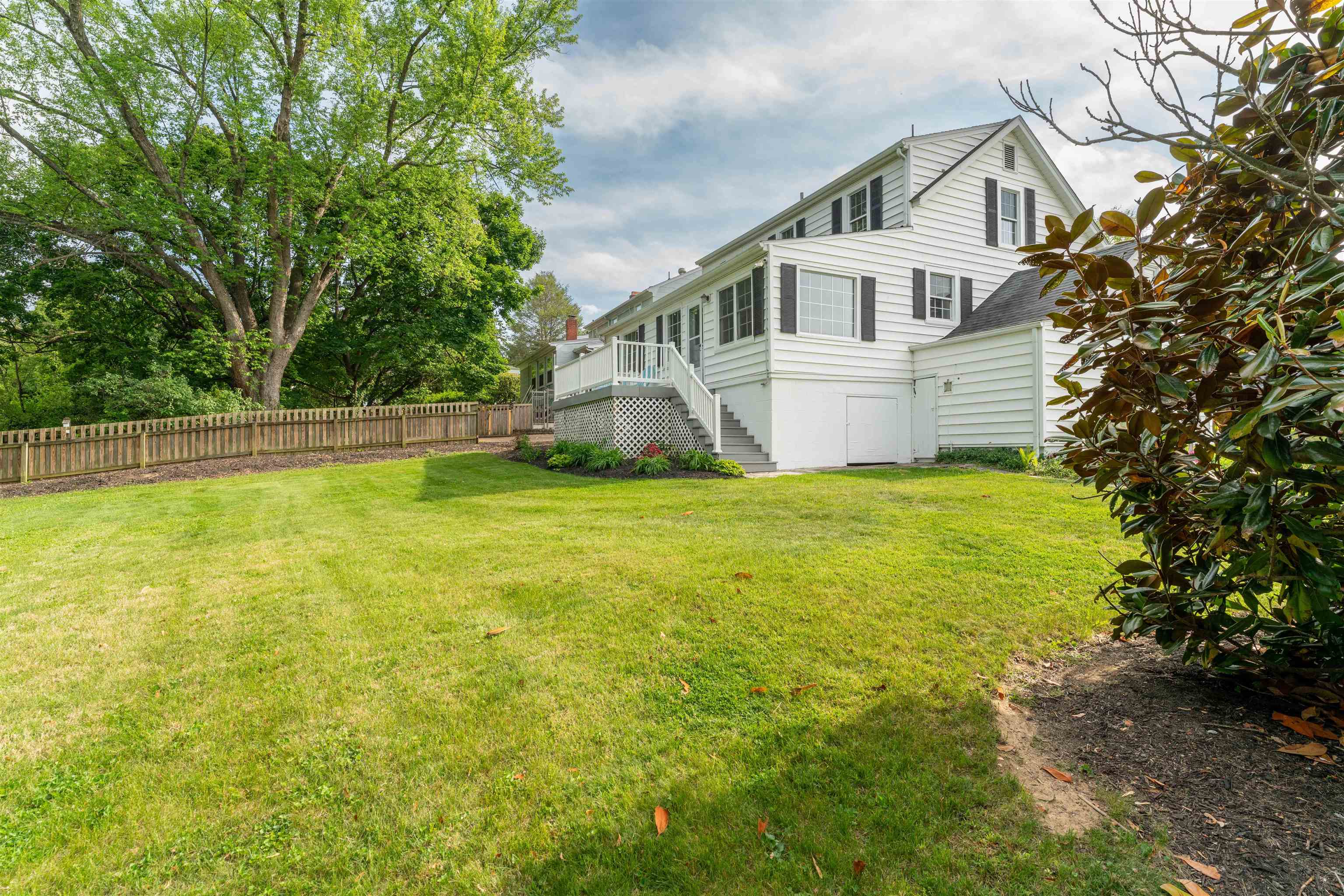 7 TAYLOR ST, STAUNTON, Virginia 24401, 3 Bedrooms Bedrooms, ,1 BathroomBathrooms,Residential,7 TAYLOR ST,676844 MLS # 676844