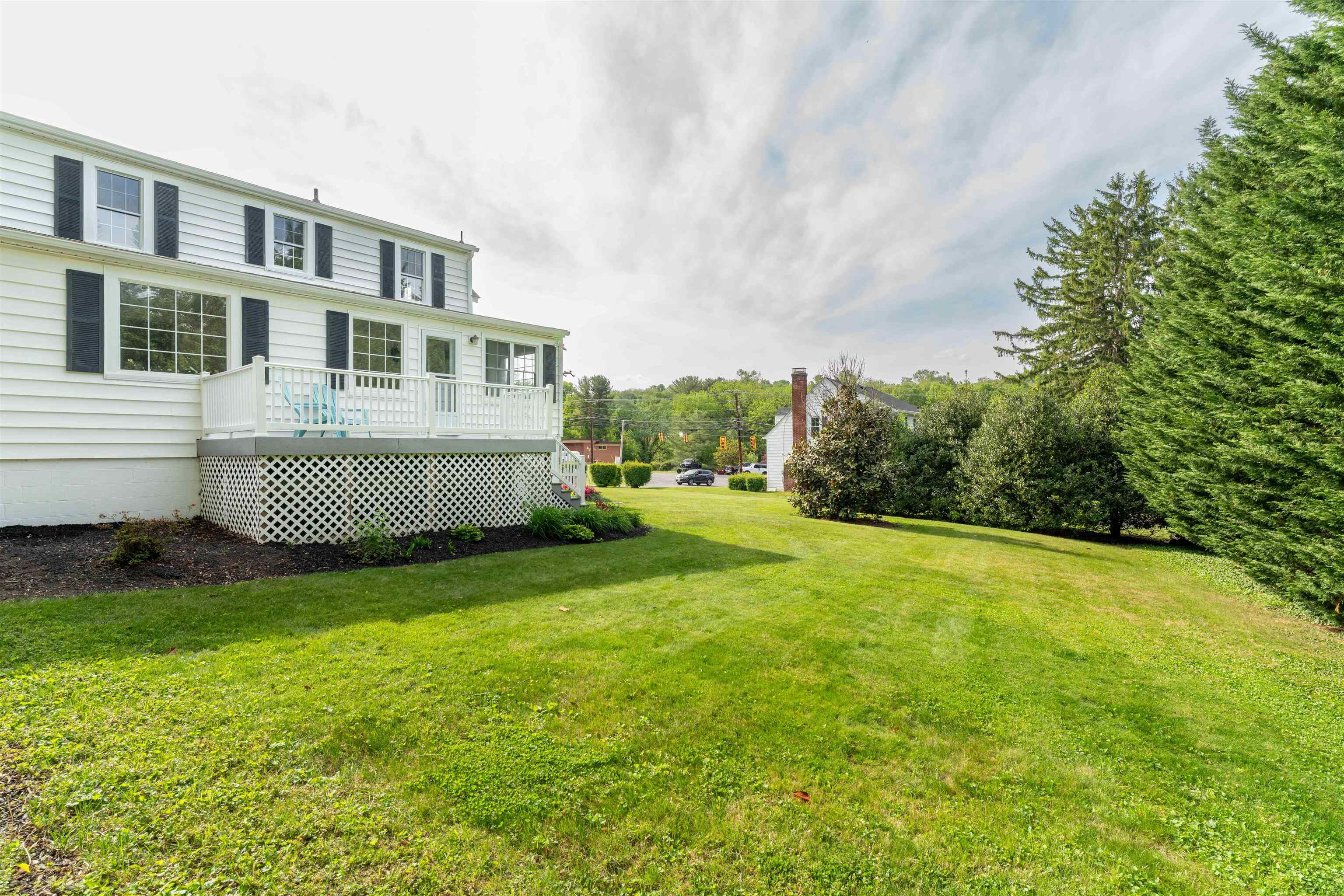 7 TAYLOR ST, STAUNTON, Virginia 24401, 3 Bedrooms Bedrooms, ,1 BathroomBathrooms,Residential,7 TAYLOR ST,676844 MLS # 676844