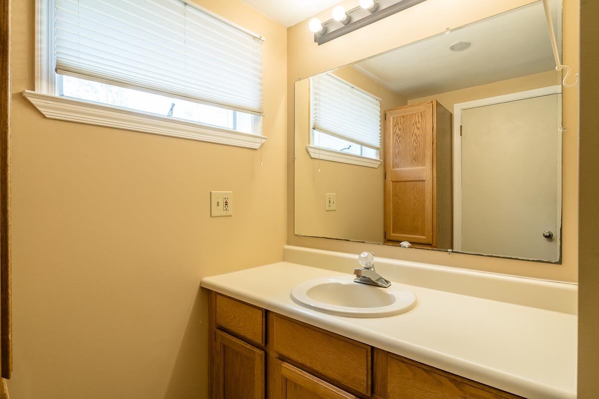 1401 COLLEGE AVE, HARRISONBURG, Virginia 22802, 3 Bedrooms Bedrooms, ,2 BathroomsBathrooms,Residential,1401 COLLEGE AVE,676847 MLS # 676847