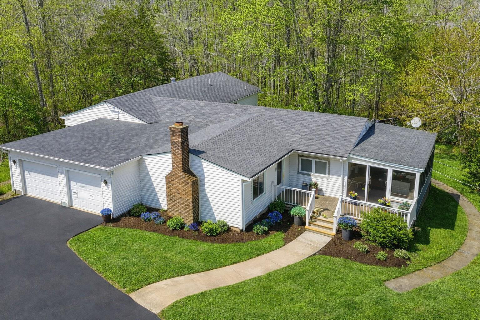 2263 BUCKNER RD, BUMPASS, Virginia 23024, 4 Bedrooms Bedrooms, ,2 BathroomsBathrooms,Residential,2263 BUCKNER RD,VALA2009484 MLS # VALA2009484