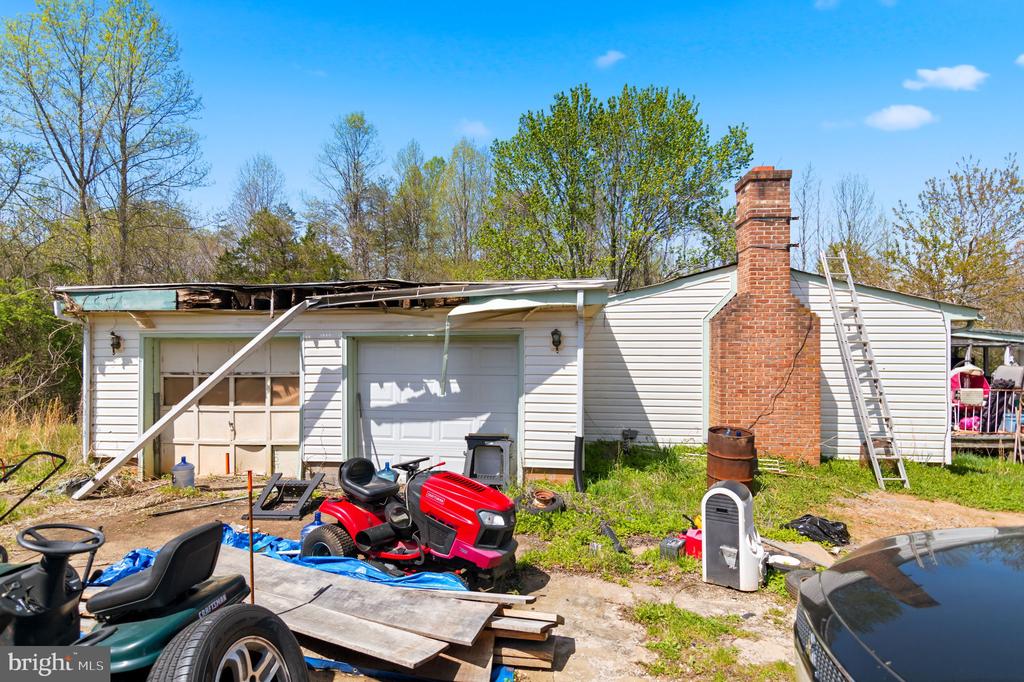 2263 BUCKNER RD, BUMPASS, Virginia 23024, 4 Bedrooms Bedrooms, ,2 BathroomsBathrooms,Residential,2263 BUCKNER RD,VALA2009484 MLS # VALA2009484