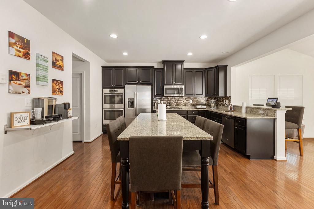 5812 SPRUCE VALLEY DR, FREDERICKSBURG, Virginia 22407, 4 Bedrooms Bedrooms, ,4 BathroomsBathrooms,Residential,5812 SPRUCE VALLEY DR,VASP2041626 MLS # VASP2041626