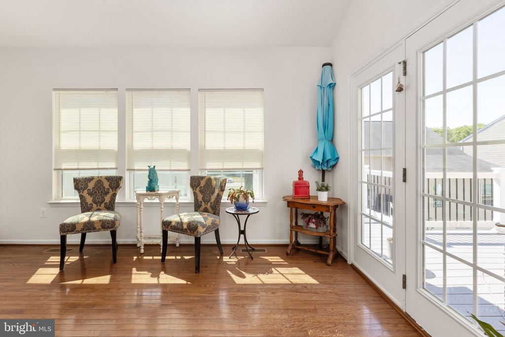 5812 SPRUCE VALLEY DR, FREDERICKSBURG, Virginia 22407, 4 Bedrooms Bedrooms, ,4 BathroomsBathrooms,Residential,5812 SPRUCE VALLEY DR,VASP2041626 MLS # VASP2041626