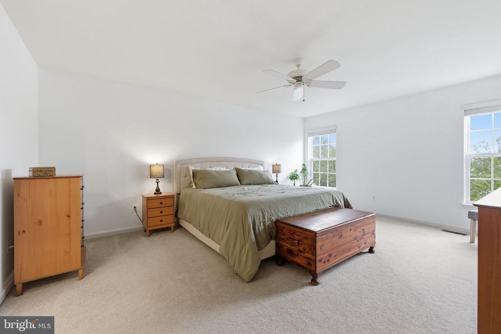 265 CANNON WAY, WARRENTON, Virginia 20186, 4 Bedrooms Bedrooms, ,2 BathroomsBathrooms,Residential,265 CANNON WAY,VAFQ2021740 MLS # VAFQ2021740
