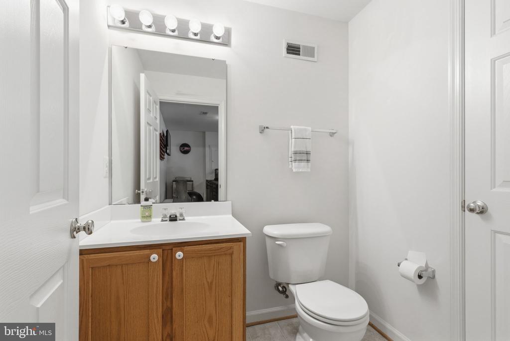 265 CANNON WAY, WARRENTON, Virginia 20186, 4 Bedrooms Bedrooms, ,2 BathroomsBathrooms,Residential,265 CANNON WAY,VAFQ2021740 MLS # VAFQ2021740