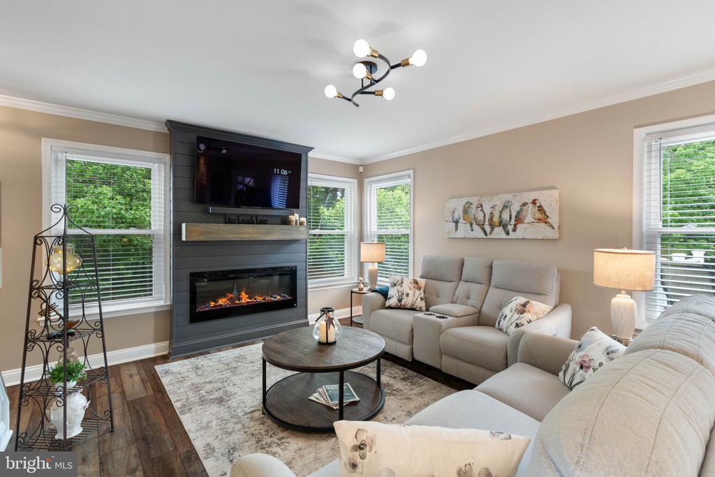 8600 OLDHAM RD, FREDERICKSBURG, Virginia 22408, 4 Bedrooms Bedrooms, ,3 BathroomsBathrooms,Residential,8600 OLDHAM RD,VASP2040864 MLS # VASP2040864