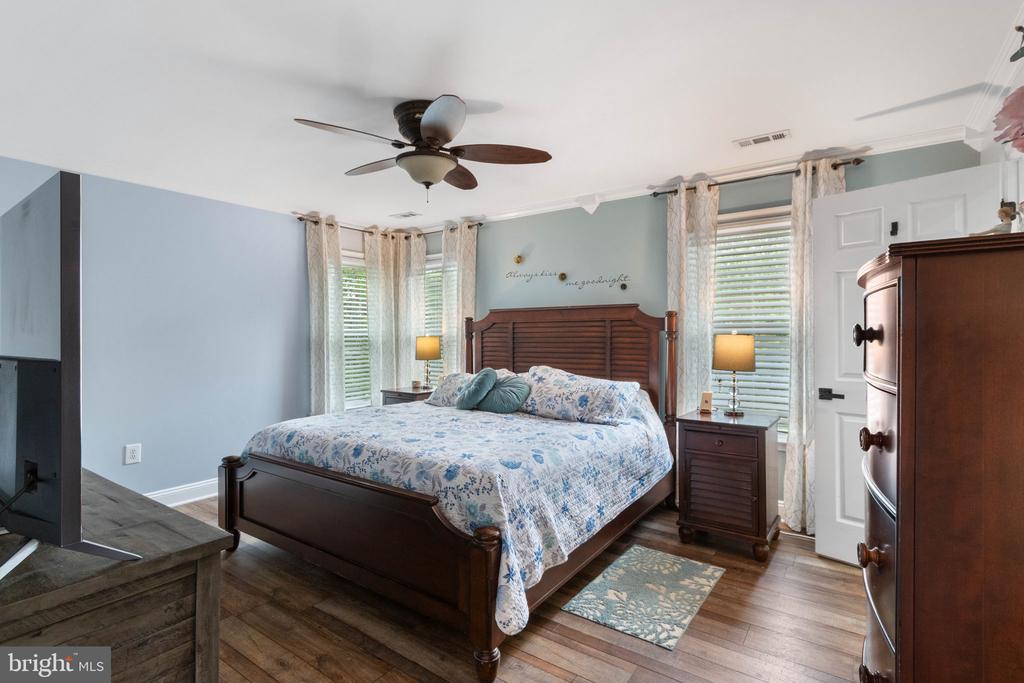 8600 OLDHAM RD, FREDERICKSBURG, Virginia 22408, 4 Bedrooms Bedrooms, ,3 BathroomsBathrooms,Residential,8600 OLDHAM RD,VASP2040864 MLS # VASP2040864