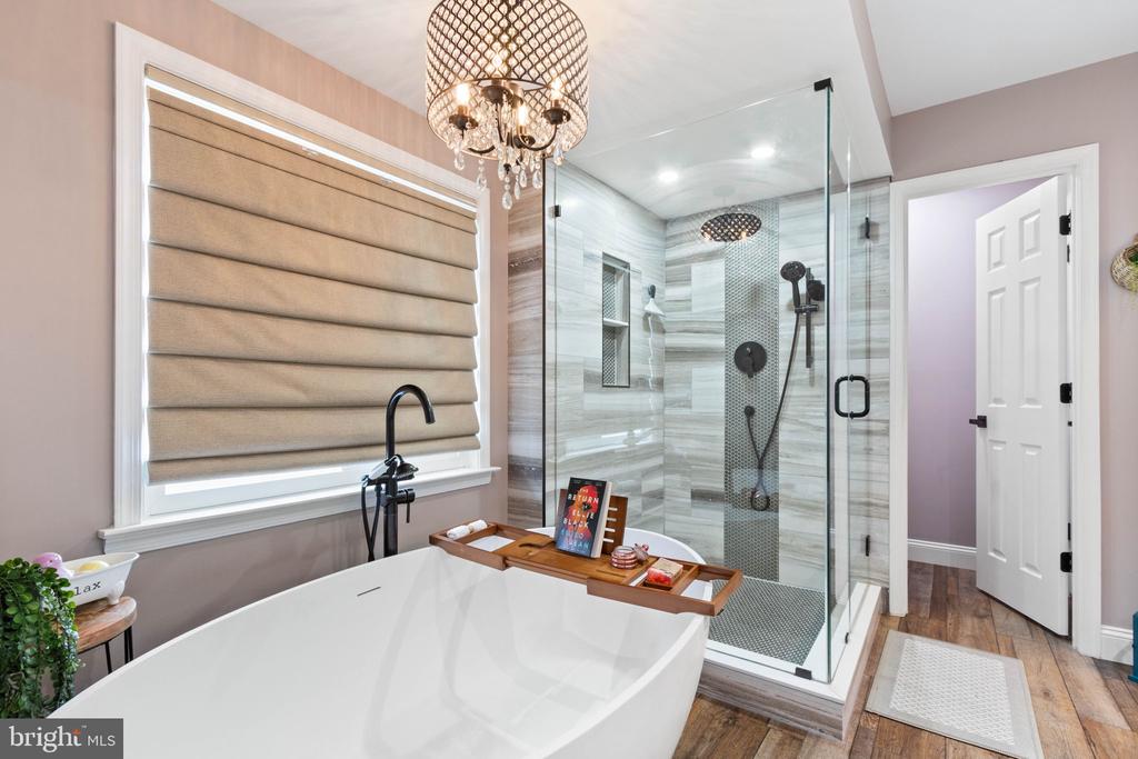 8600 OLDHAM RD, FREDERICKSBURG, Virginia 22408, 4 Bedrooms Bedrooms, ,3 BathroomsBathrooms,Residential,8600 OLDHAM RD,VASP2040864 MLS # VASP2040864