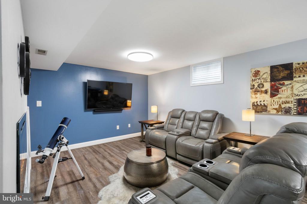 8600 OLDHAM RD, FREDERICKSBURG, Virginia 22408, 4 Bedrooms Bedrooms, ,3 BathroomsBathrooms,Residential,8600 OLDHAM RD,VASP2040864 MLS # VASP2040864