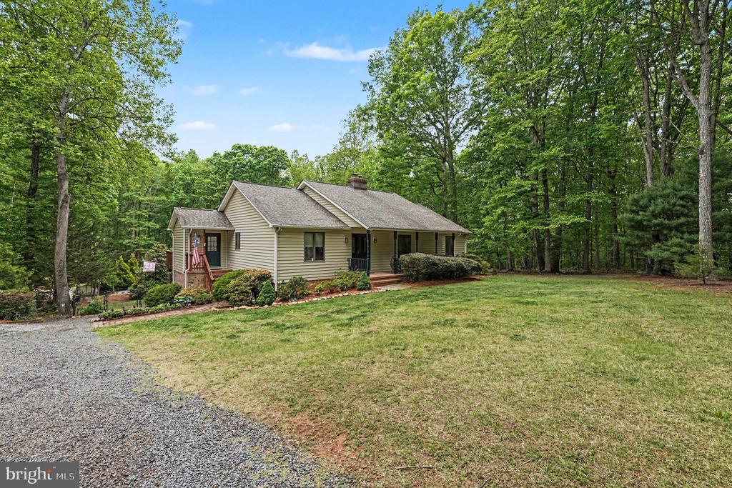 12533 APPLE LN, UNIONVILLE, Virginia 22567, 4 Bedrooms Bedrooms, ,3 BathroomsBathrooms,Residential,12533 APPLE LN,VAOR2014088 MLS # VAOR2014088