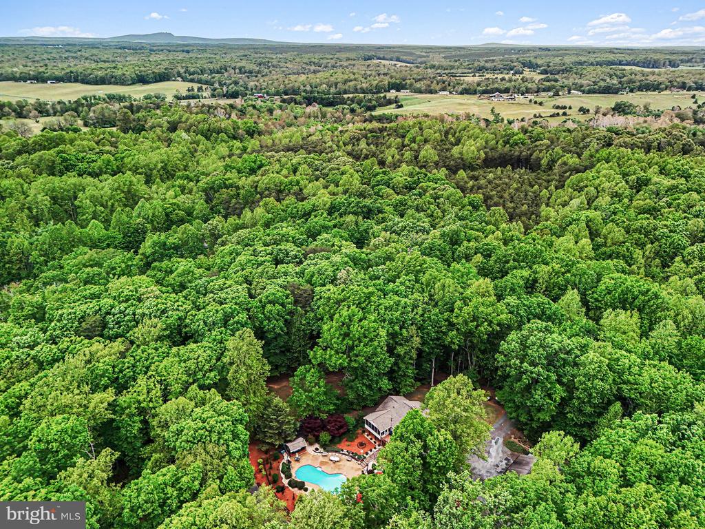 12533 APPLE LN, UNIONVILLE, Virginia 22567, 4 Bedrooms Bedrooms, ,3 BathroomsBathrooms,Residential,12533 APPLE LN,VAOR2014088 MLS # VAOR2014088