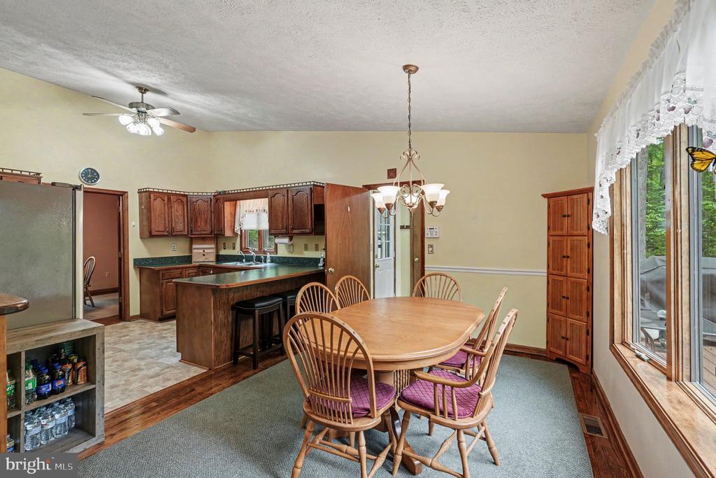 12533 APPLE LN, UNIONVILLE, Virginia 22567, 4 Bedrooms Bedrooms, ,3 BathroomsBathrooms,Residential,12533 APPLE LN,VAOR2014088 MLS # VAOR2014088