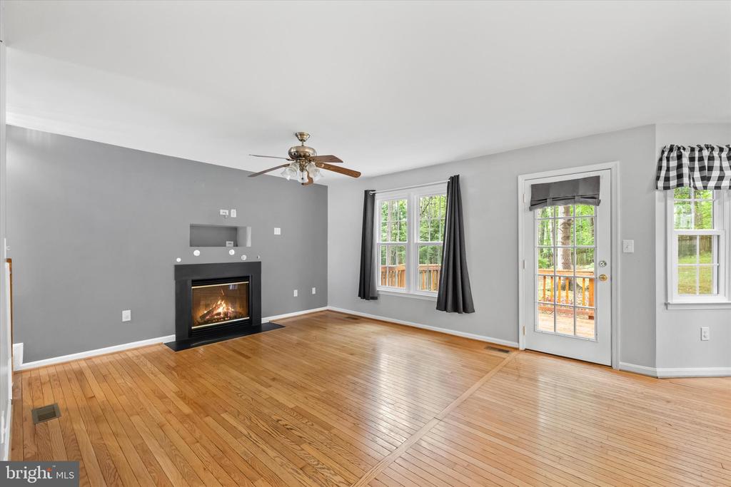 3706 ANDOVER LN, FREDERICKSBURG, Virginia 22408, 3 Bedrooms Bedrooms, ,2 BathroomsBathrooms,Residential,3706 ANDOVER LN,VASP2040232 MLS # VASP2040232