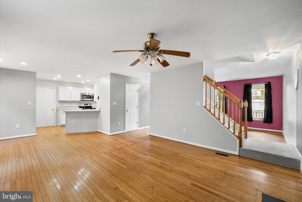 3706 ANDOVER LN, FREDERICKSBURG, Virginia 22408, 3 Bedrooms Bedrooms, ,2 BathroomsBathrooms,Residential,3706 ANDOVER LN,VASP2040232 MLS # VASP2040232