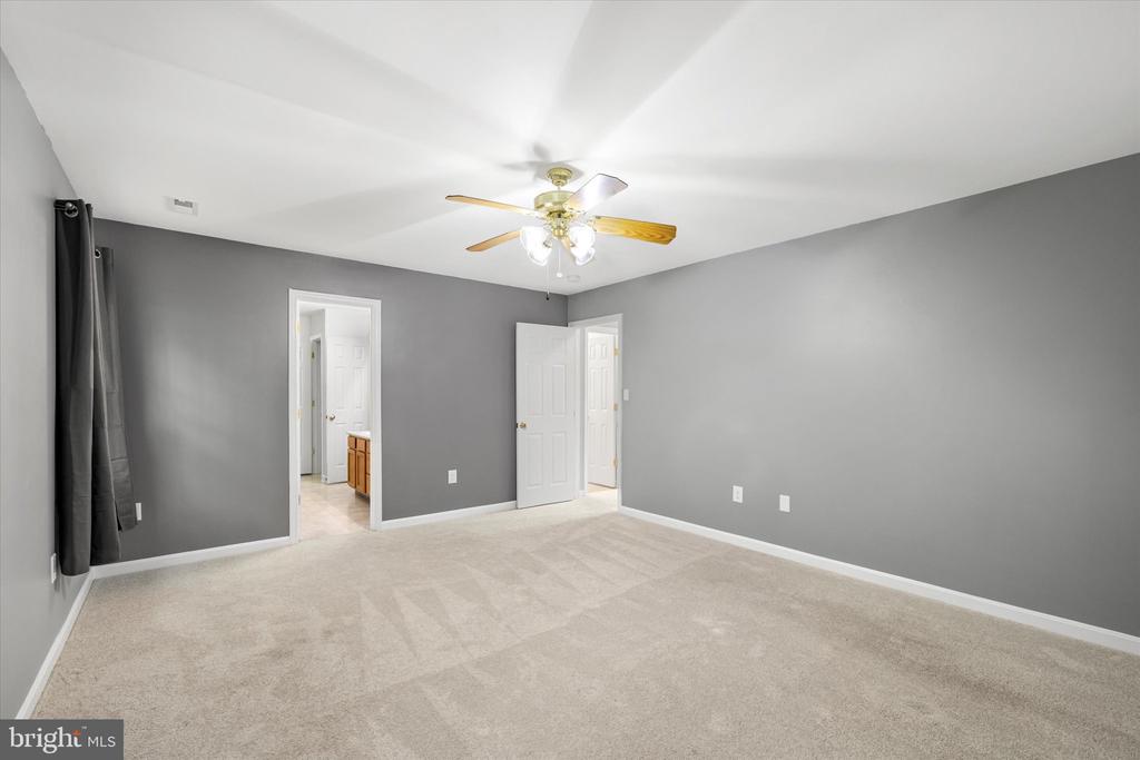 3706 ANDOVER LN, FREDERICKSBURG, Virginia 22408, 3 Bedrooms Bedrooms, ,2 BathroomsBathrooms,Residential,3706 ANDOVER LN,VASP2040232 MLS # VASP2040232