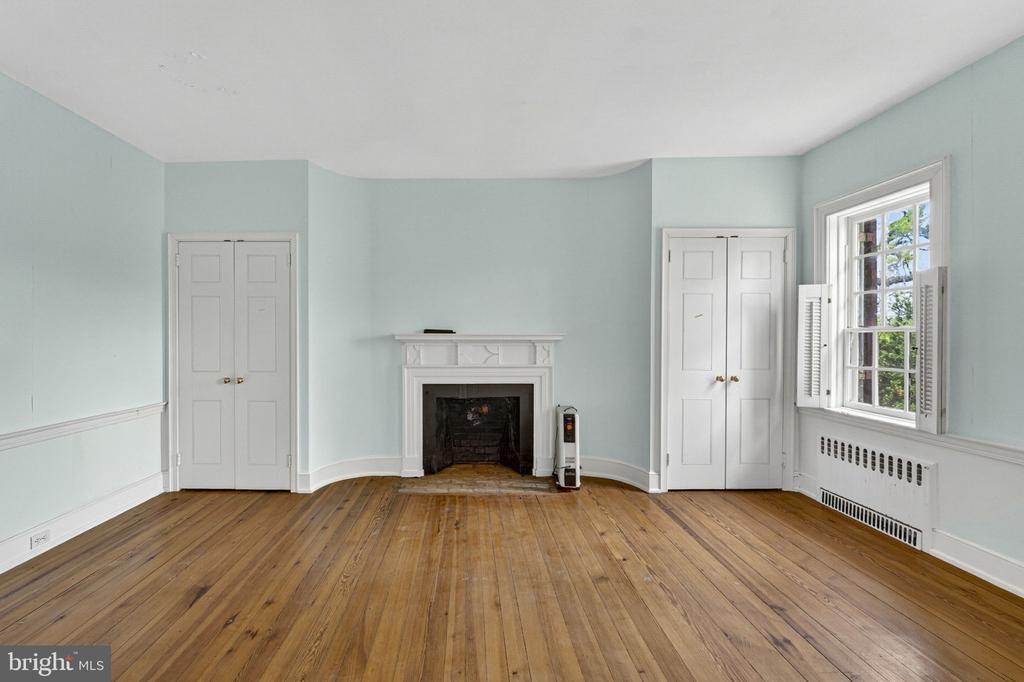 Address not available!, 3 Bedrooms Bedrooms, ,4 BathroomsBathrooms,Residential,15499 LA GRANGE LN,VACU2013556 MLS # VACU2013556